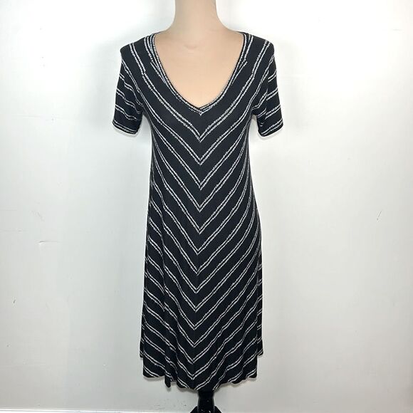 A:Glow maternity dress size XS - Picture 1 of 7